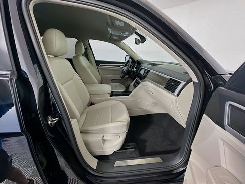Used 2023 Volkswagen Atlas SE FWD image 29