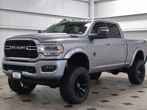 Used 2023 RAM 2500 Big Horn w/ Level B Equipment Group image 3