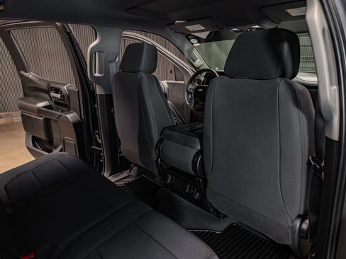 Used 2021 Chevrolet Silverado 1500 Custom image 23