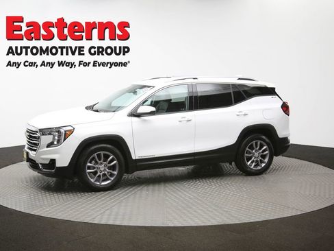 Used 2024 GMC Terrain SLT image 60