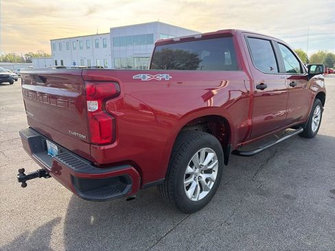 Used 2022 Chevrolet Silverado 1500 Custom AWD/4WD image 3