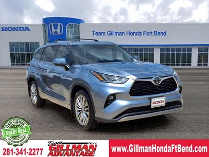 Used 2024 Toyota Highlander Platinum