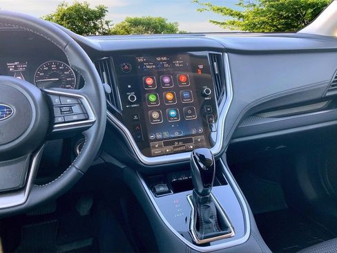 Certified 2025 Subaru Outback Premium image 9