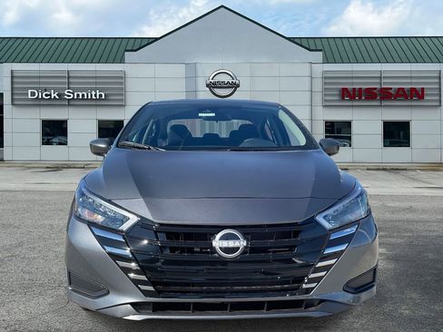 New 2025 Nissan Versa SV w/ Trunk Package image 2