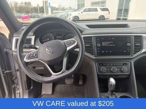 Used 2021 Volkswagen Atlas Cross Sport SE w/ Panoramic Sunroof Package image 5