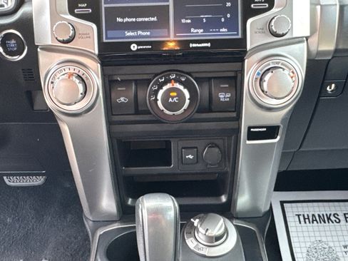 Used 2024 Toyota 4Runner SR5 image 12