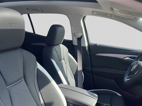 New 2026 Buick Envision Sport Touring image 25