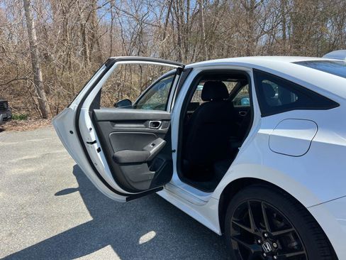 Used 2023 Honda Civic Sport image 33
