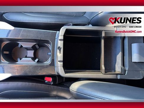 Used 2024 Mitsubishi Eclipse Cross SE image 31