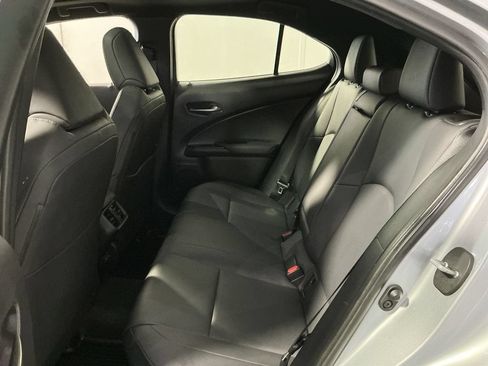 Used 2024 Lexus UX 250h AWD w/ Premium Package image 26