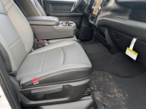 New 2026 RAM 2500 Tradesman AWD/4WD image 28