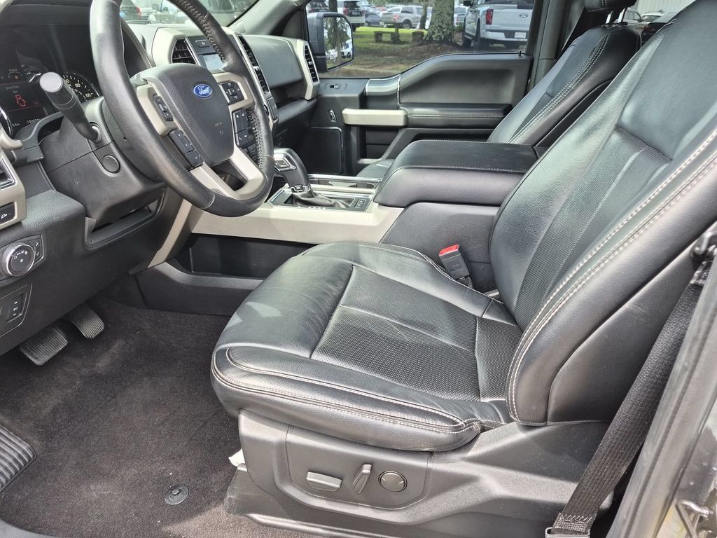 Used 2019 Ford F150 Lariat w/ Equipment Group 502A Luxury AWD/4WD image 14
