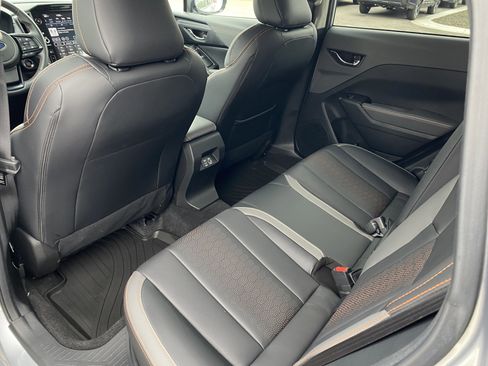 Used 2025 Subaru Crosstrek 2.5i Limited w/ Crosstrek Mirror Package image 19