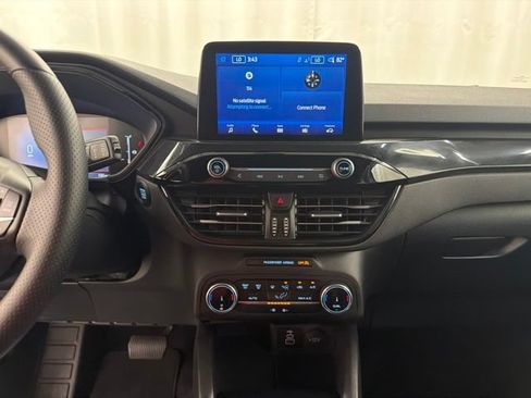 Used 2025 Ford Escape ST-Line AWD/4WD image 19