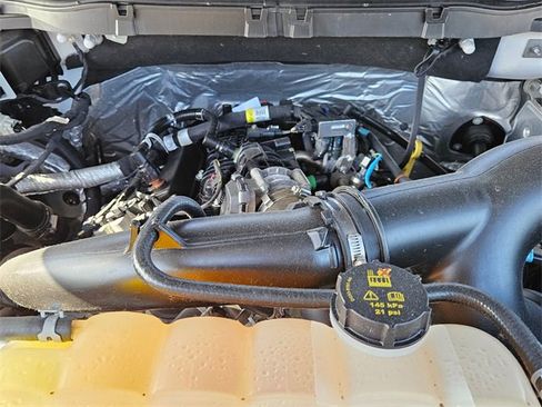 Used 2023 Ford F150 XLT image 30