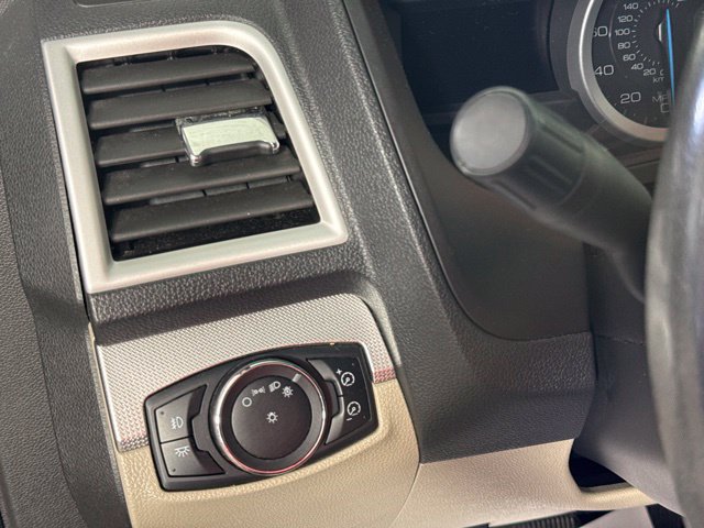 Used 2013 Ford Explorer XLT FWD image 19