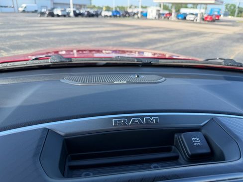 New 2026 RAM 1500 Big Horn AWD/4WD image 29