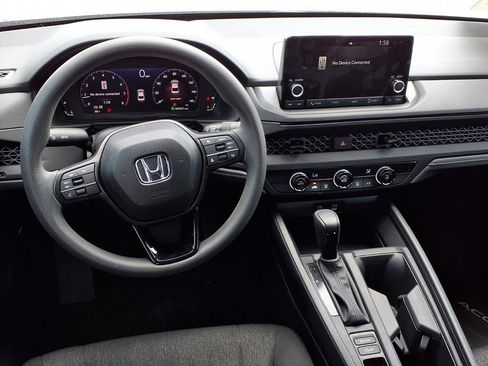Certified 2025 Honda Accord LX image 13