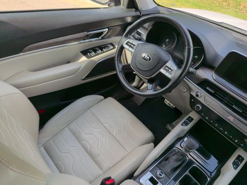 Used 2021 Kia Telluride SX w/ SX Prestige Package AWD/4WD image 35