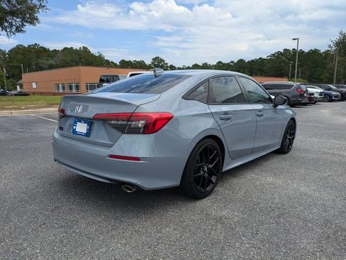 Used 2022 Honda Civic Sport image 5