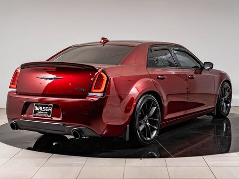 Used 2023 Chrysler 300 C RWD image 10