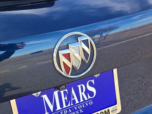 Used 2023 Buick Envision Essence image 12