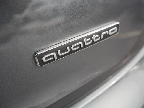 Used 2023 Audi Q5 2.0T Premium Plus w/ Premium Plus Package image 10