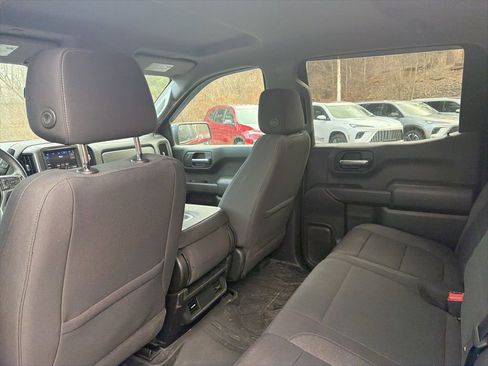 Used 2022 Chevrolet Silverado 1500 Custom w/ Safety Confidence Package image 14