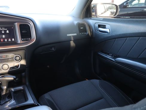 Used 2022 Dodge Charger SXT w/ Blacktop Package RWD image 13