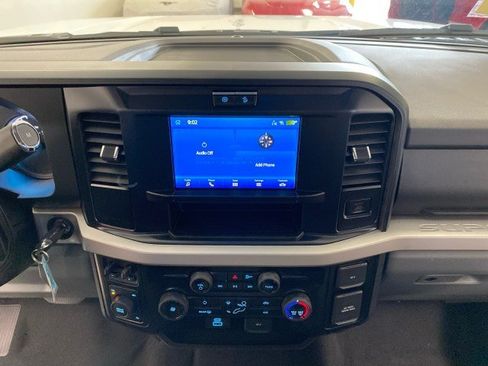 New 2026 Ford F250 XLT w/ FX4 Off-Road Package AWD/4WD image 23