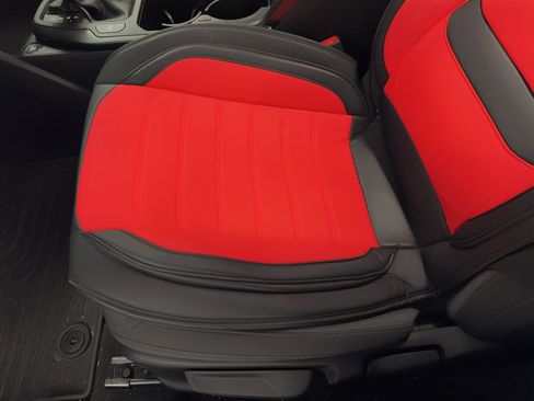 Used 2025 Kia K4 LXS image 16