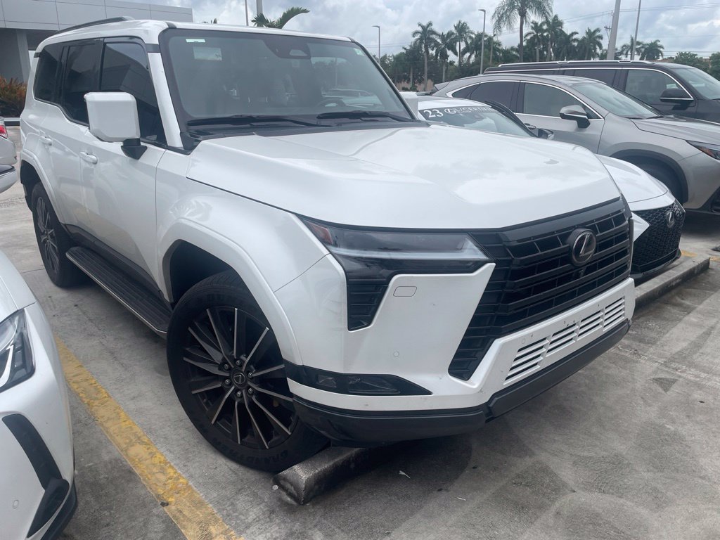 Used 2025 Lexus GX 550 w/ Accessory Package (Z1) AWD/4WD image 1