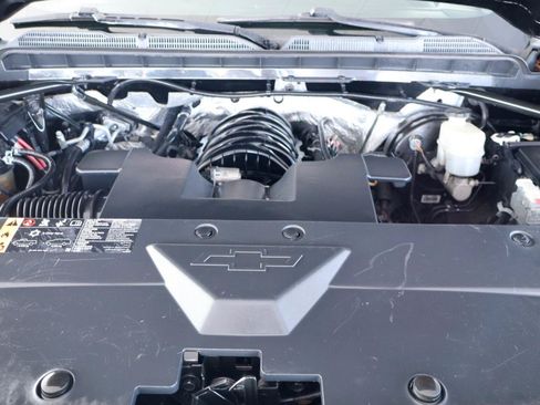 Used 2017 Chevrolet Silverado 1500 LT w/ All Star Edition AWD/4WD image 42