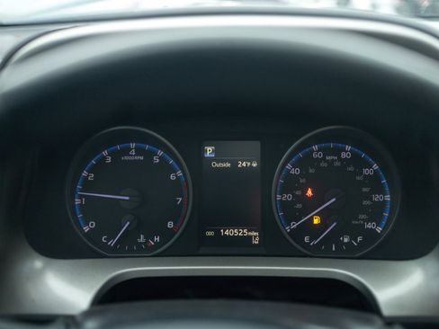 Used 2018 Toyota RAV4 XLE image 23