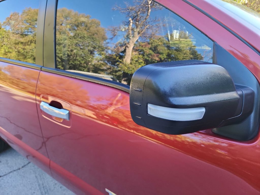 Used 2019 Nissan Titan SV AWD/4WD image 12