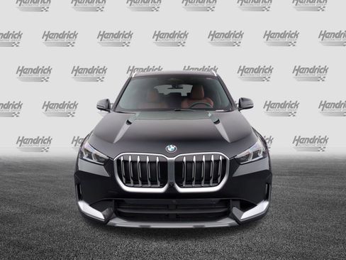 Certified 2026 BMW X1 xDrive28i w/ Technology Package AWD/4WD image 3