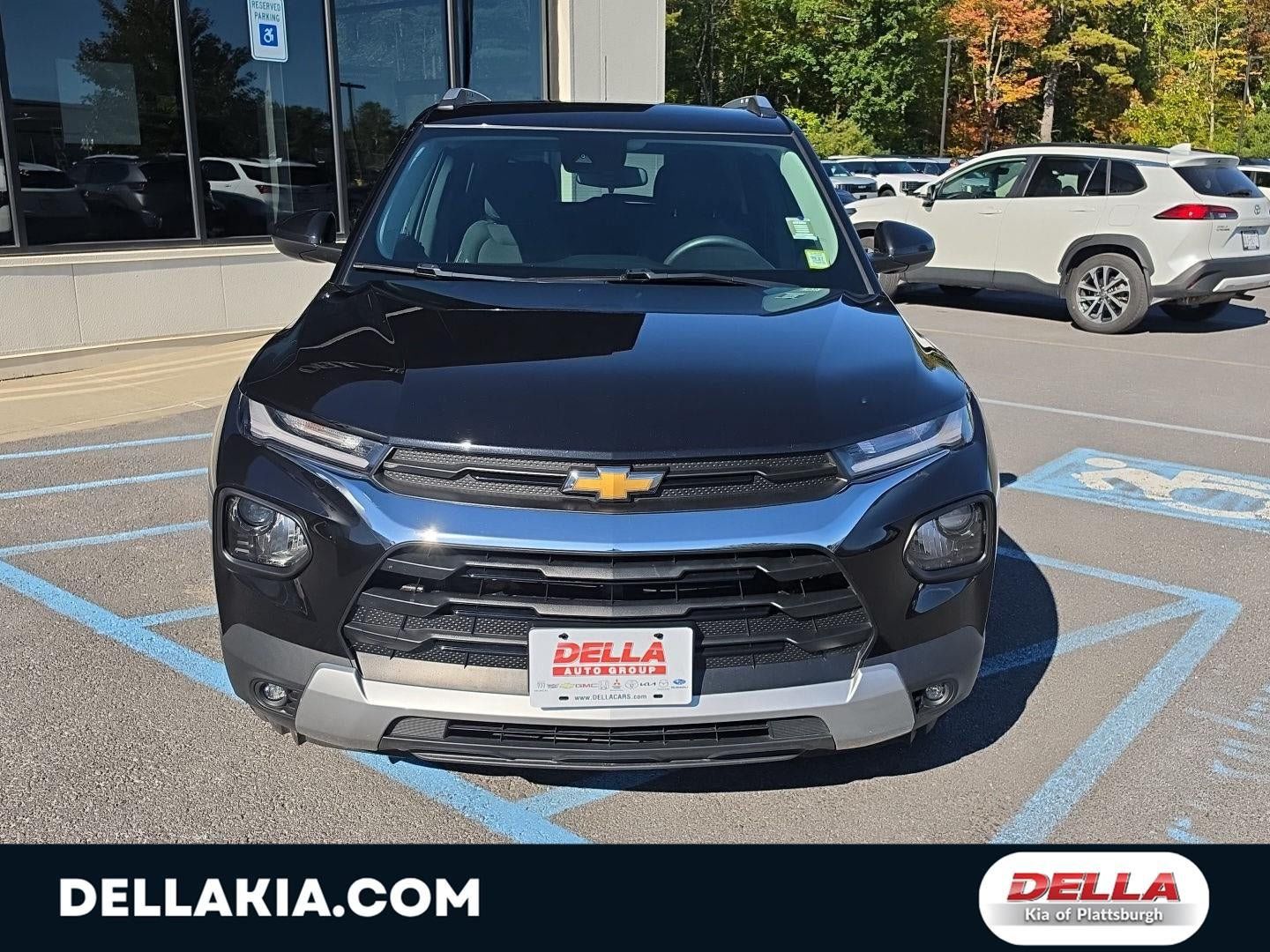 Used 2023 Chevrolet TrailBlazer LT w/ Driver Confidence Package AWD/4WD image 11