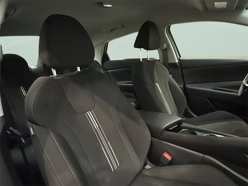 New 2026 Hyundai Elantra Blue image 12