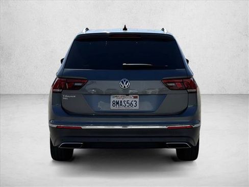 Used 2019 Volkswagen Tiguan SEL FWD image 6