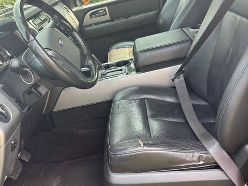 Used 2013 Ford Expedition Limited AWD/4WD image 17