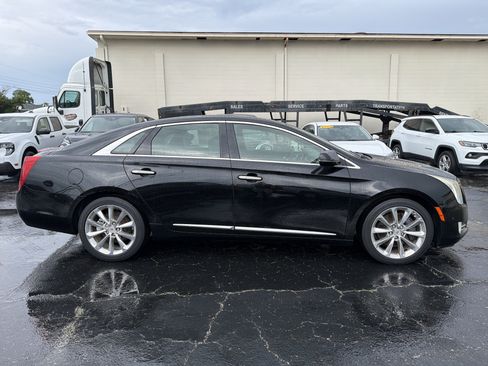 Used 2014 Cadillac XTS Luxury w/ Driver Awareness Package FWD image 2