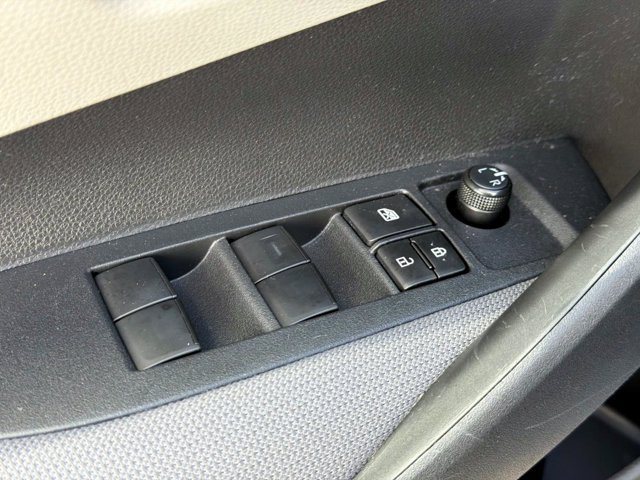 Used 2020 Toyota Corolla LE FWD image 8
