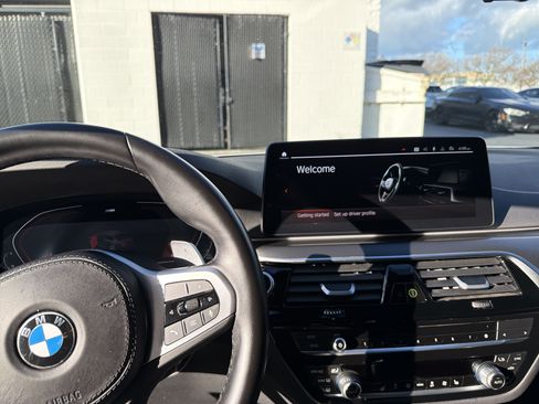 Certified 2023 BMW 540i w/ M Sport Package image 11