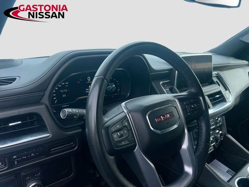 Used 2024 GMC Yukon SLT image 11