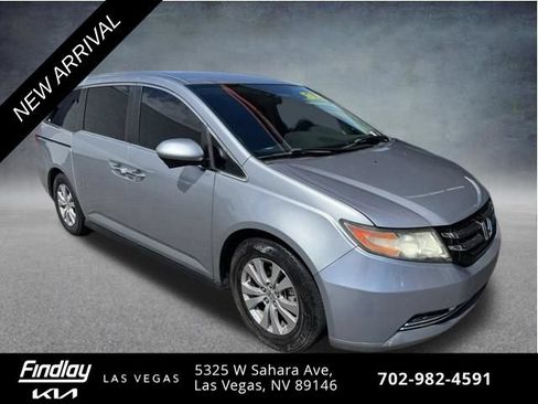 Used 2016 Honda Odyssey SE image 5