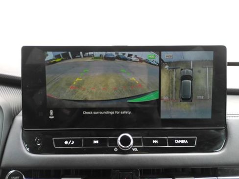 Used 2025 Mitsubishi Outlander SE FWD image 8