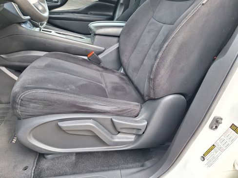 Used 2018 Nissan Murano S image 30