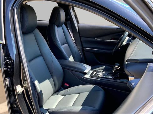 Used 2024 MAZDA CX-30 AWD 2.5 S w/ Select Sport Pkg image 9