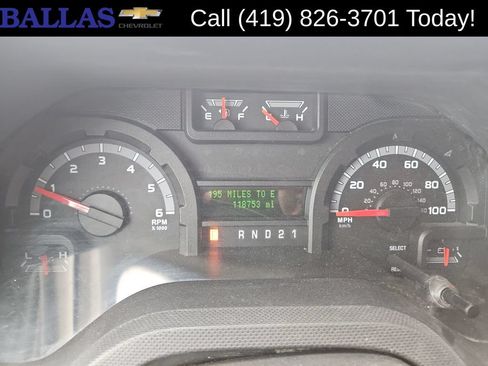 Used 2011 Ford E-350 and Econoline 350 XLT RWD image 11
