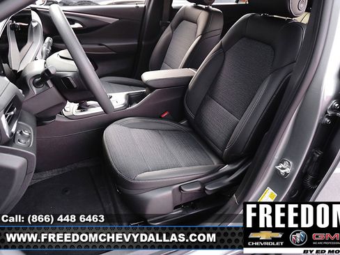 New 2026 Buick Envista Preferred image 13